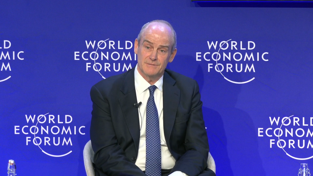 f55119_024ec436d0ad4772bc418311e932f41bmv2 Pass énergétique : à Davos, John Michael Evans vante son outil de suivi de l’empreinte carbone