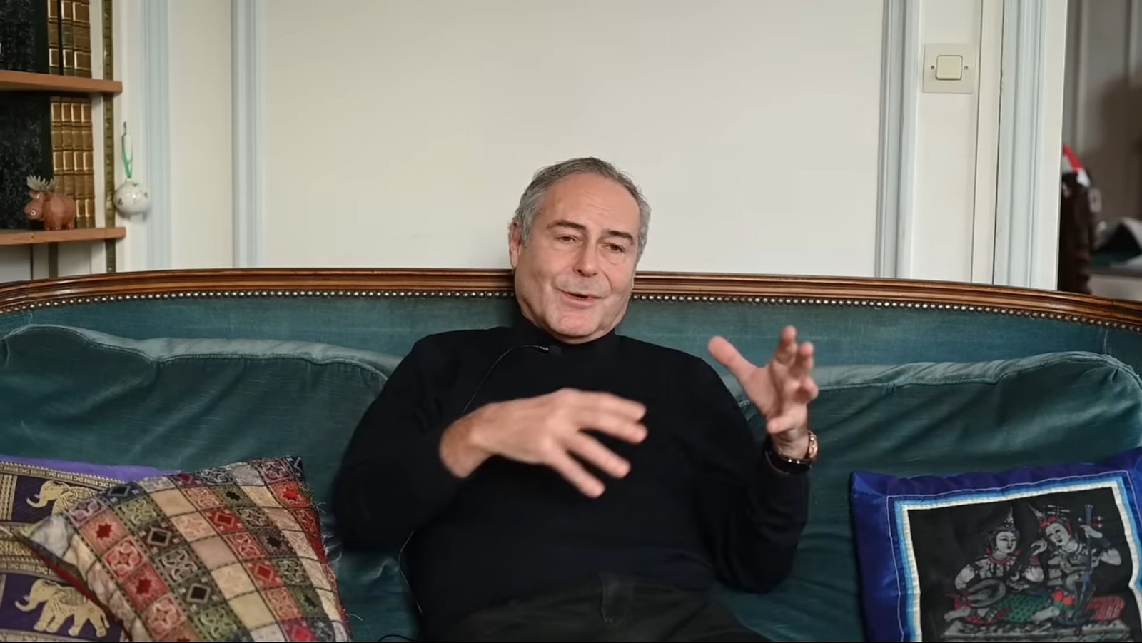 f55119_54c7c699345a48d39b789ee08838d155mv2 Le Dr Christian Perronne déballe tout pour le nouvel an!