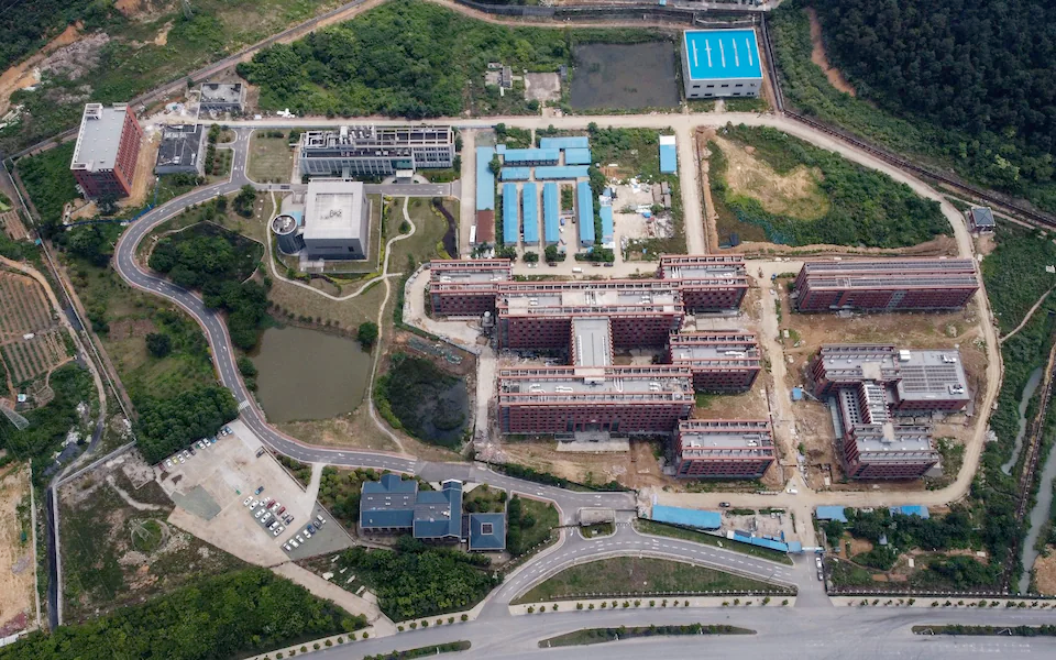 f55119_611603419c5c4415ada31f74af73cb53mv2 Revealed: Wuhan and US scientists planned to create new coronaviruses