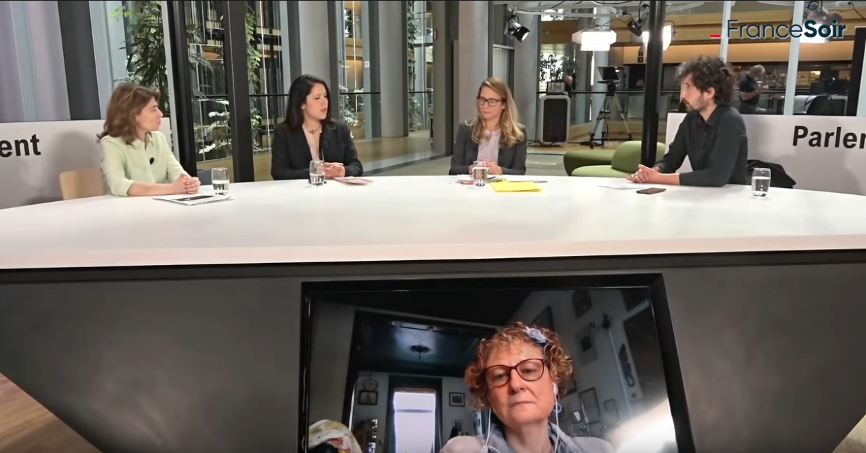 f55119_86eea1d1eba54d3092ead6d4e8cdb5e1mv2 Table ronde sur les effets secondaires liés aux vaccins Covid  - notamment chez les femmes