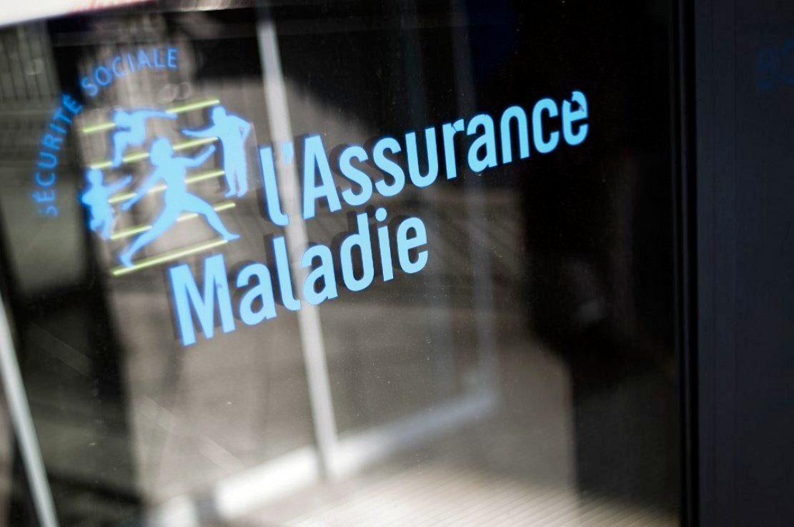 f55119_89c1c6d1243347d3b10f11f3f778a583mv2 L'Assurance maladie, bientôt finie ? L'hypothèse de la voie référendaire
