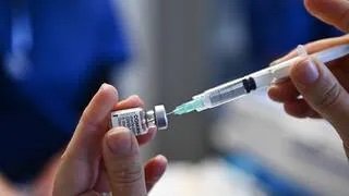 f55119_a4c1dfba5cff4e8e9e35591ef12e0e6amv2 Bretagne. Sanctions de soignants non-vaccinés levées : « Cette décision va faire jurisprudence »